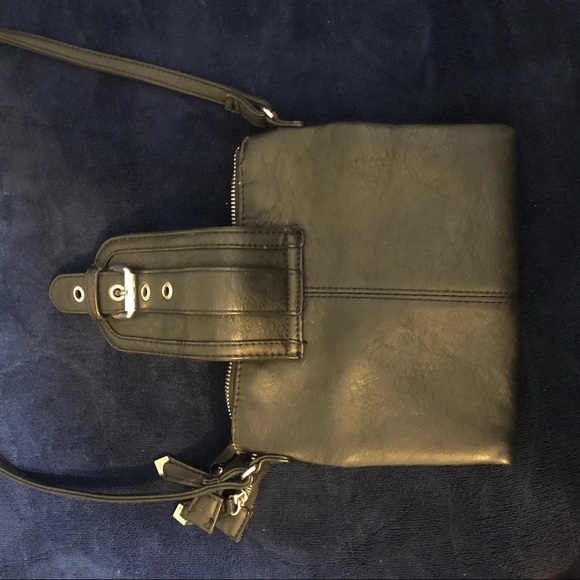 Aldo Black Crossbody Purse - Picture 2 of 7